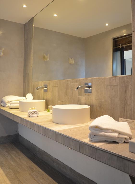 Logis Restaurant Des Pins 3*