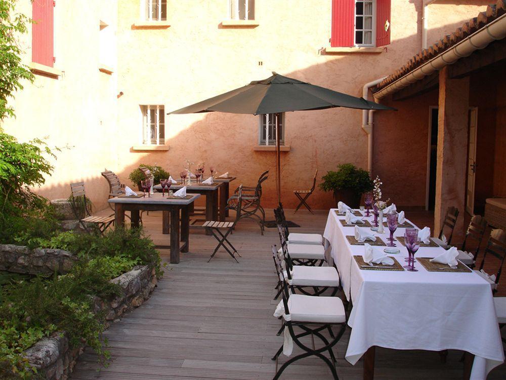 Logis Restaurant Des Pins 3* Bédoin